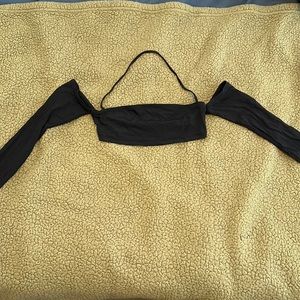 Long sleeve, off-shoulder crop top